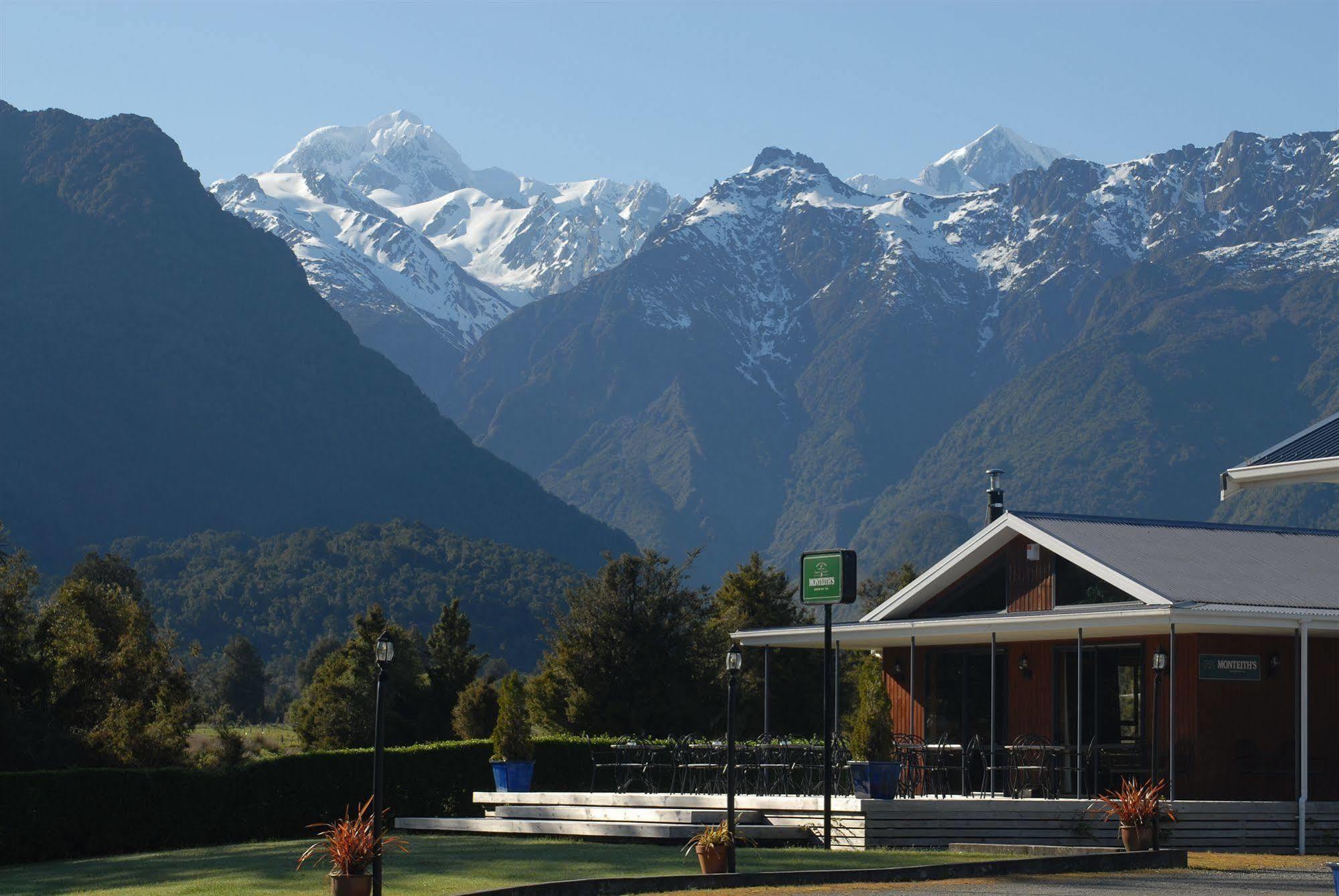 High Peaks Hotel Fox Glacier Esterno foto