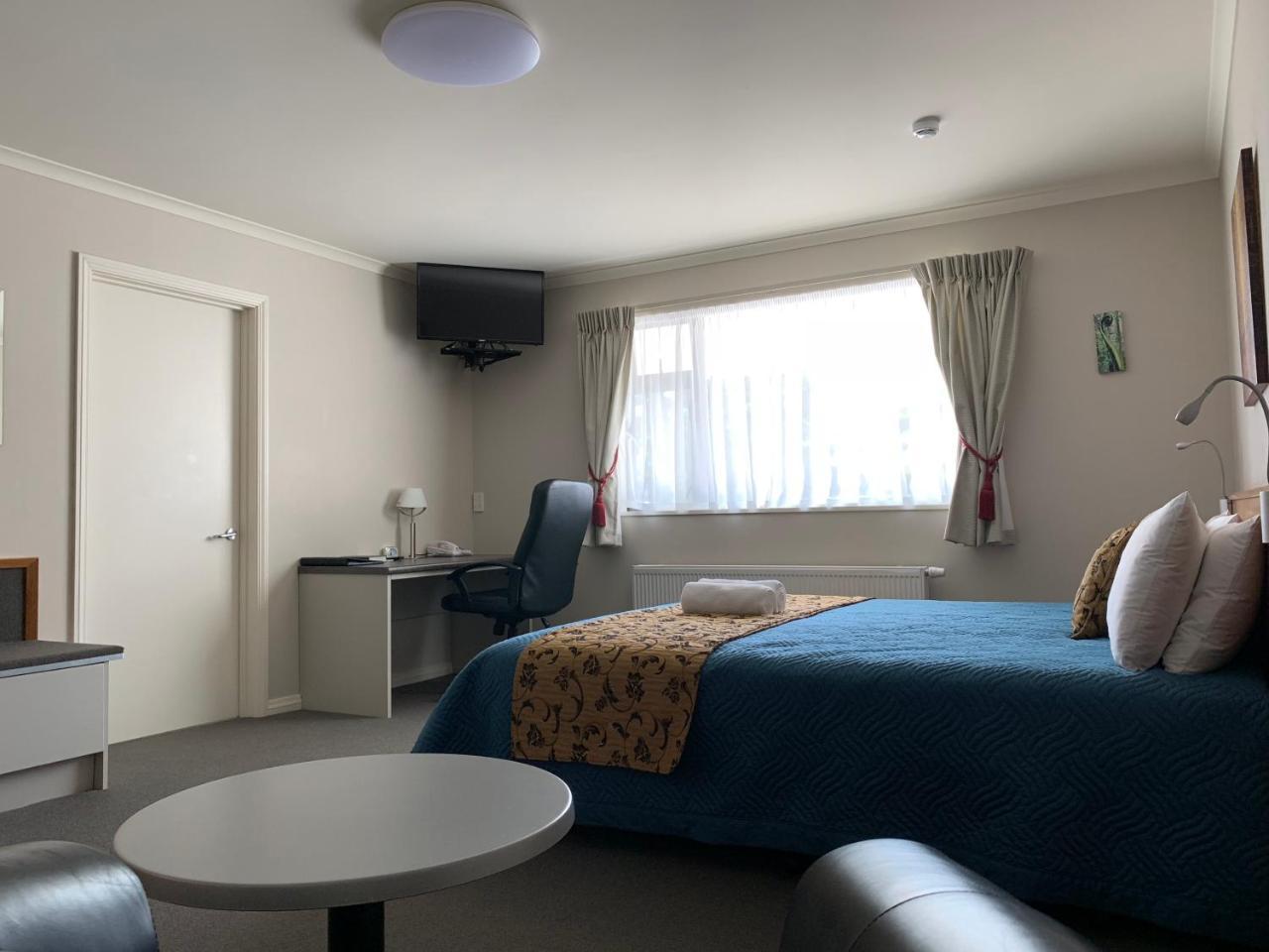 High Peaks Hotel Fox Glacier Esterno foto