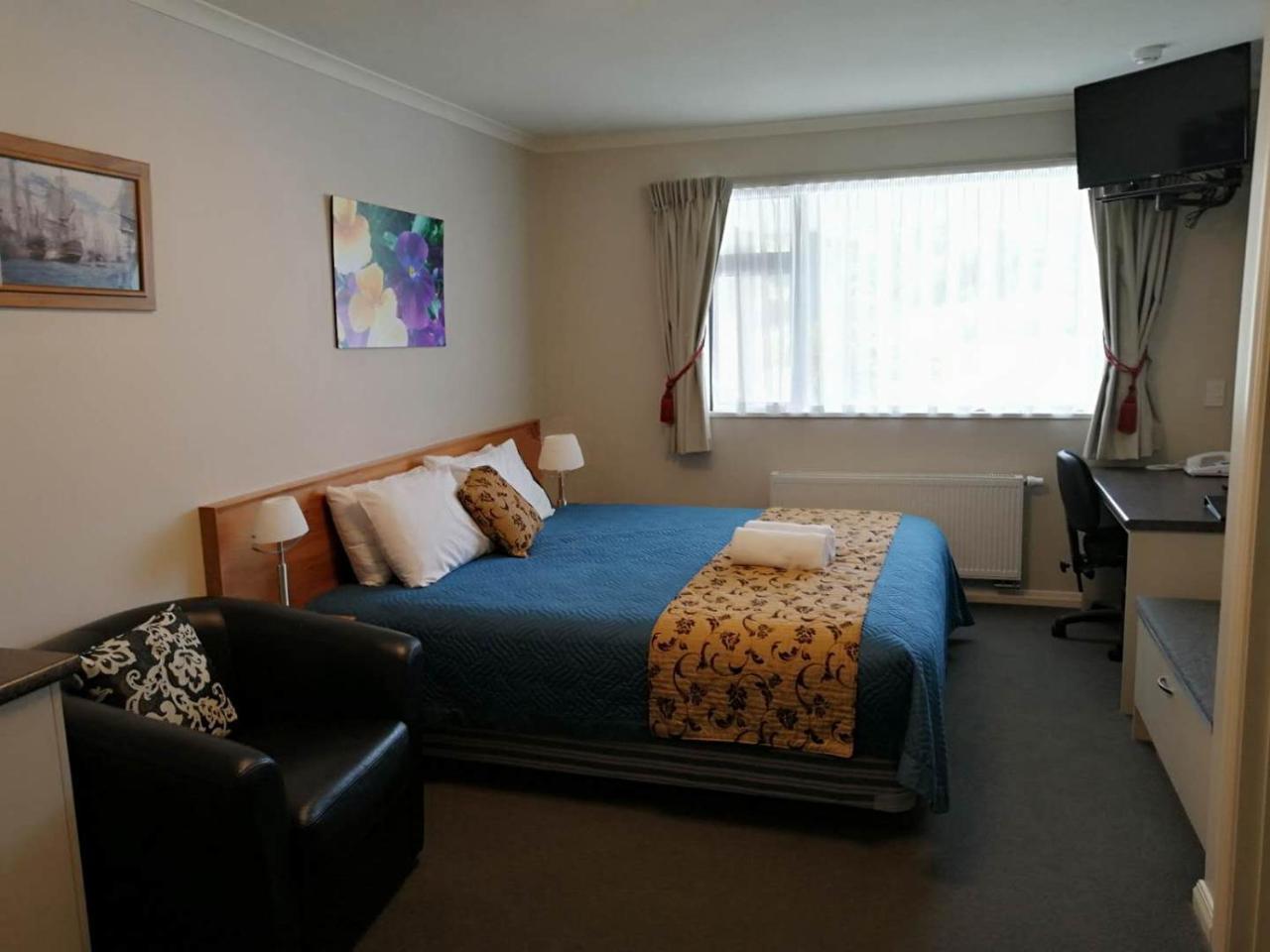 High Peaks Hotel Fox Glacier Esterno foto