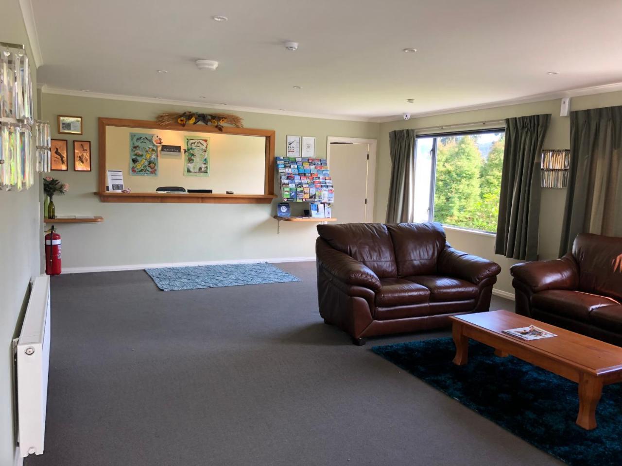 High Peaks Hotel Fox Glacier Esterno foto